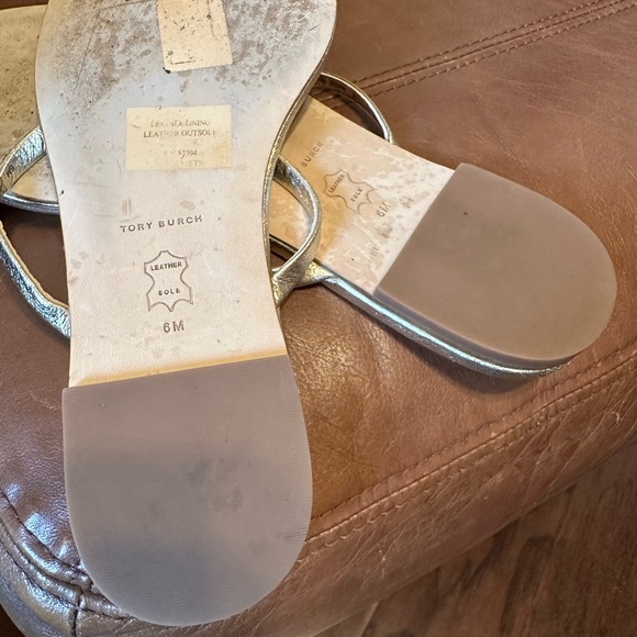 Tory Burch Miller Knotted Thong Sandal - Gold Spark - Women’s 6M - Picture 4 of 8